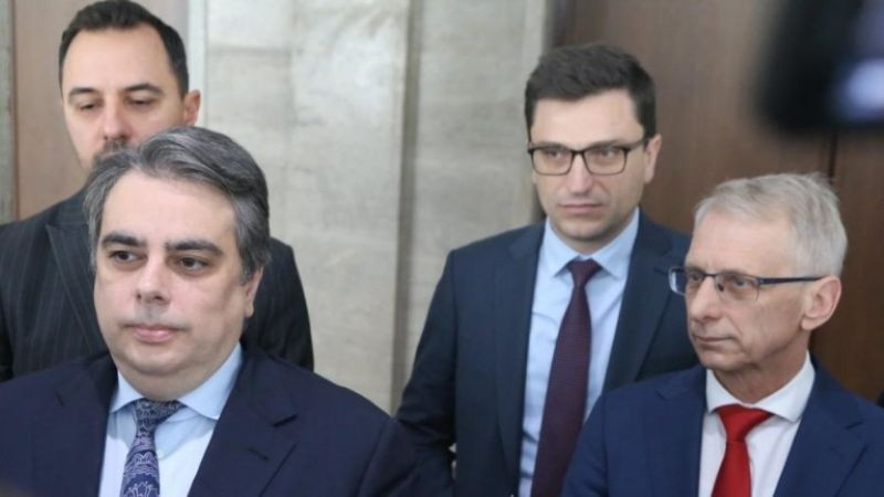 На 28 юли ПП връчват петицията си срещу Бюджет 2026 на Йотова